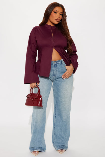 Minimal Muse Straight Leg Jeans - Light Wash