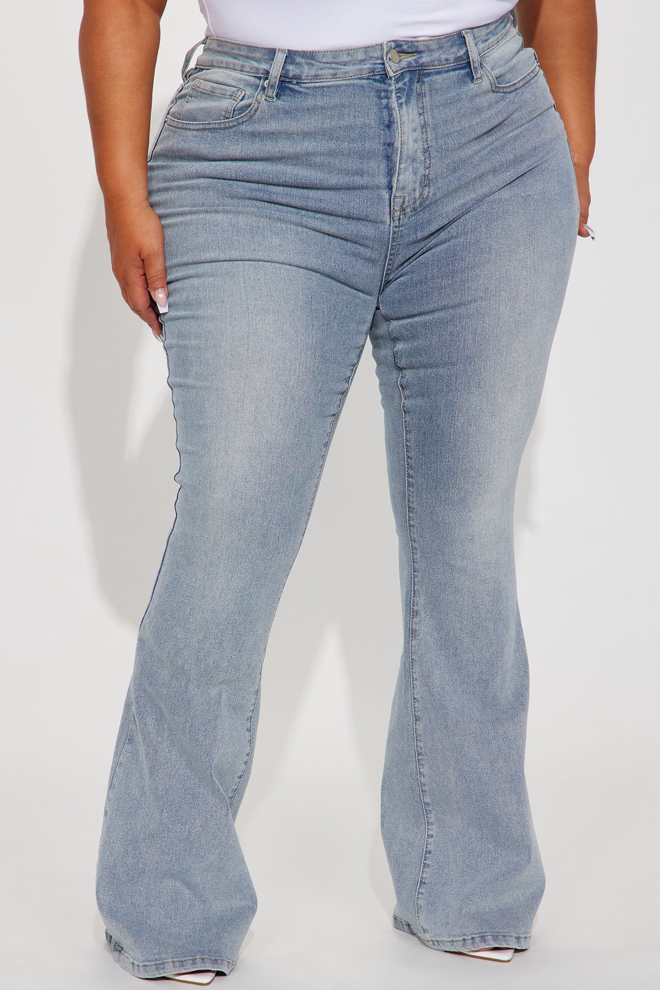 San Diego Sculpting Stretch Flare Jeans - Light Wash