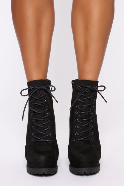 No Strings Attached Booties - Black