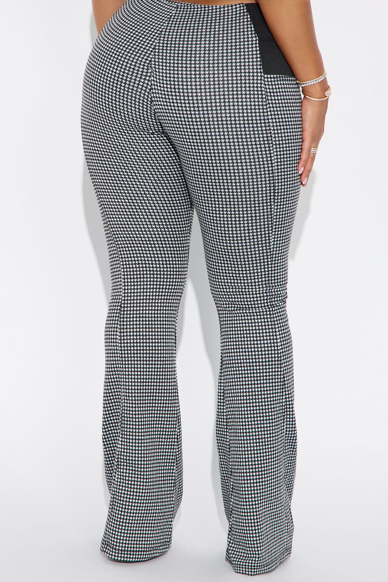 Kendall Houndstooth Flare Pant 33″ - Black/White