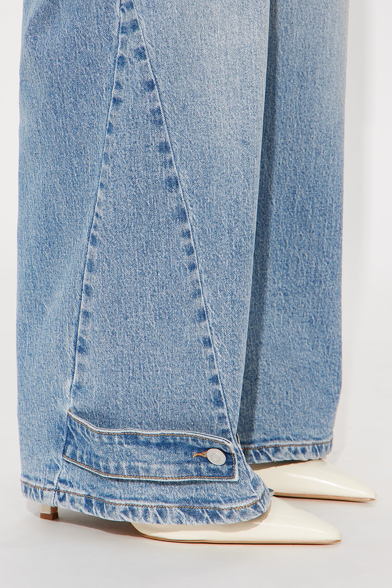 Williamsburg Wide Leg Denim Jeans - Light Blue Wash