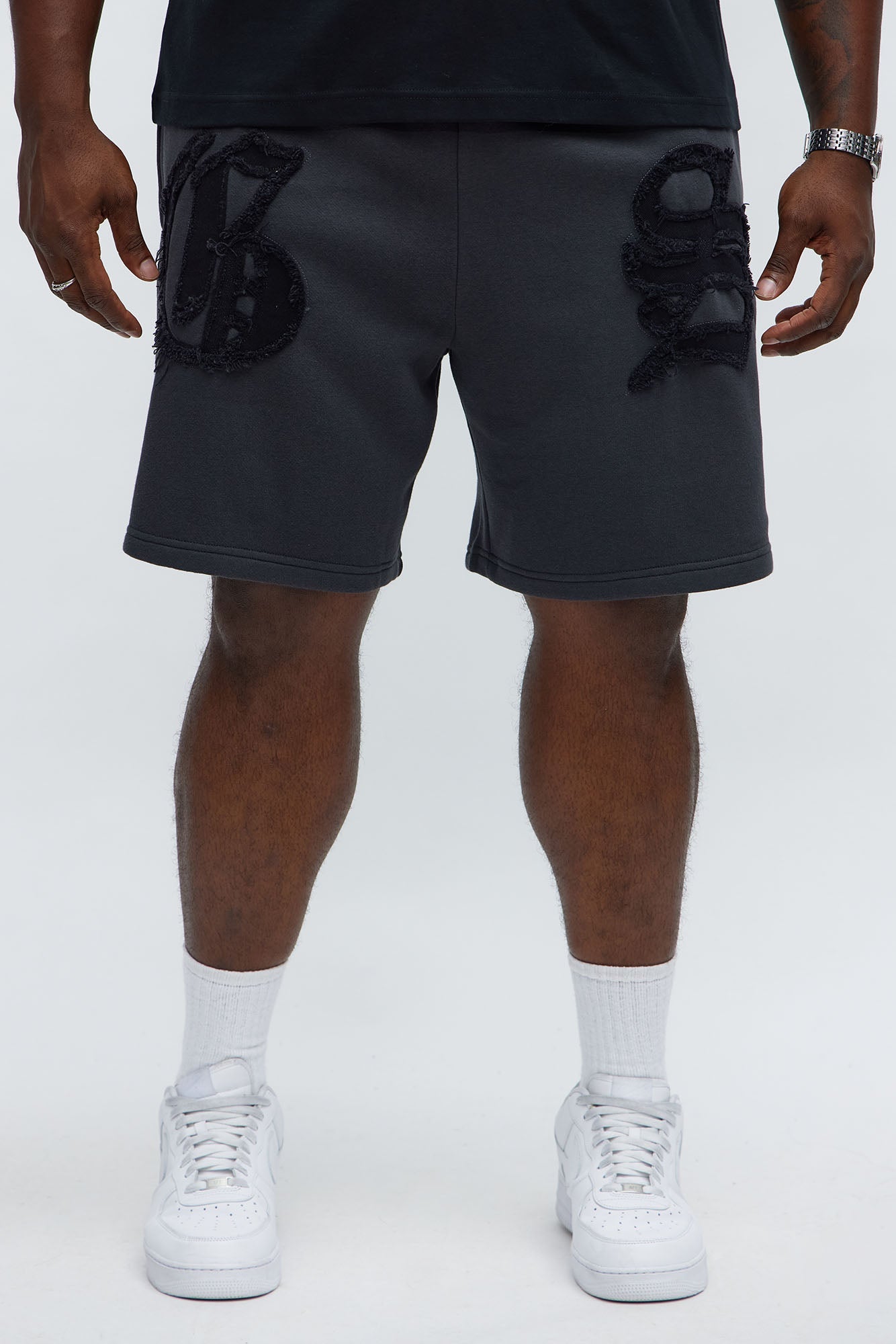 Tyson Relaxed Frayed Patch Sweatshorts - Charcoal