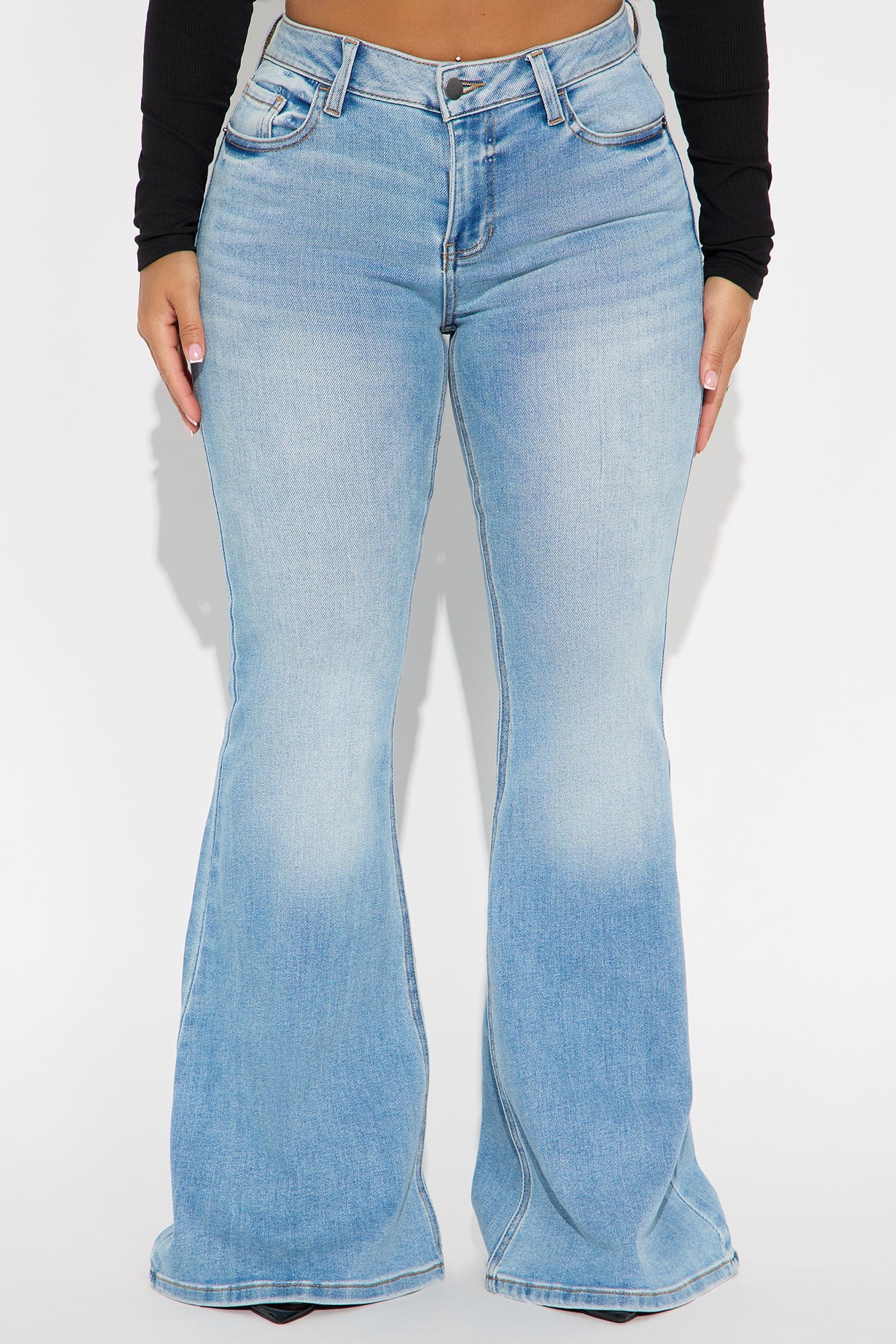 Saturday Super Flare Jeans - Light Wash