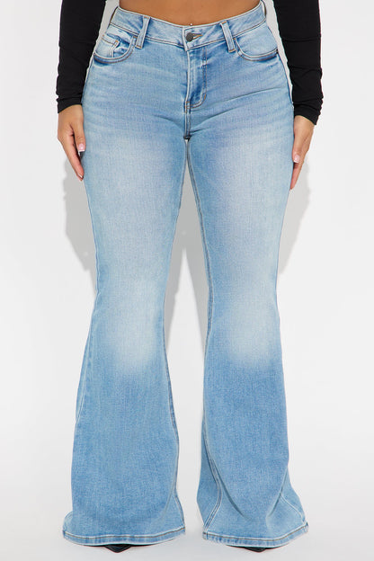Saturday Super Flare Jeans - Light Wash