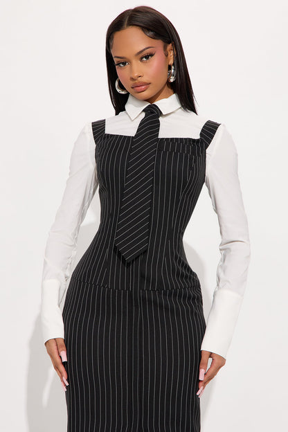 Zoey Pinstripe Maxi Dress - Black/White