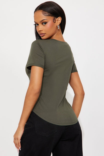 Annie Cuffed Short Sleeve Top - Olive