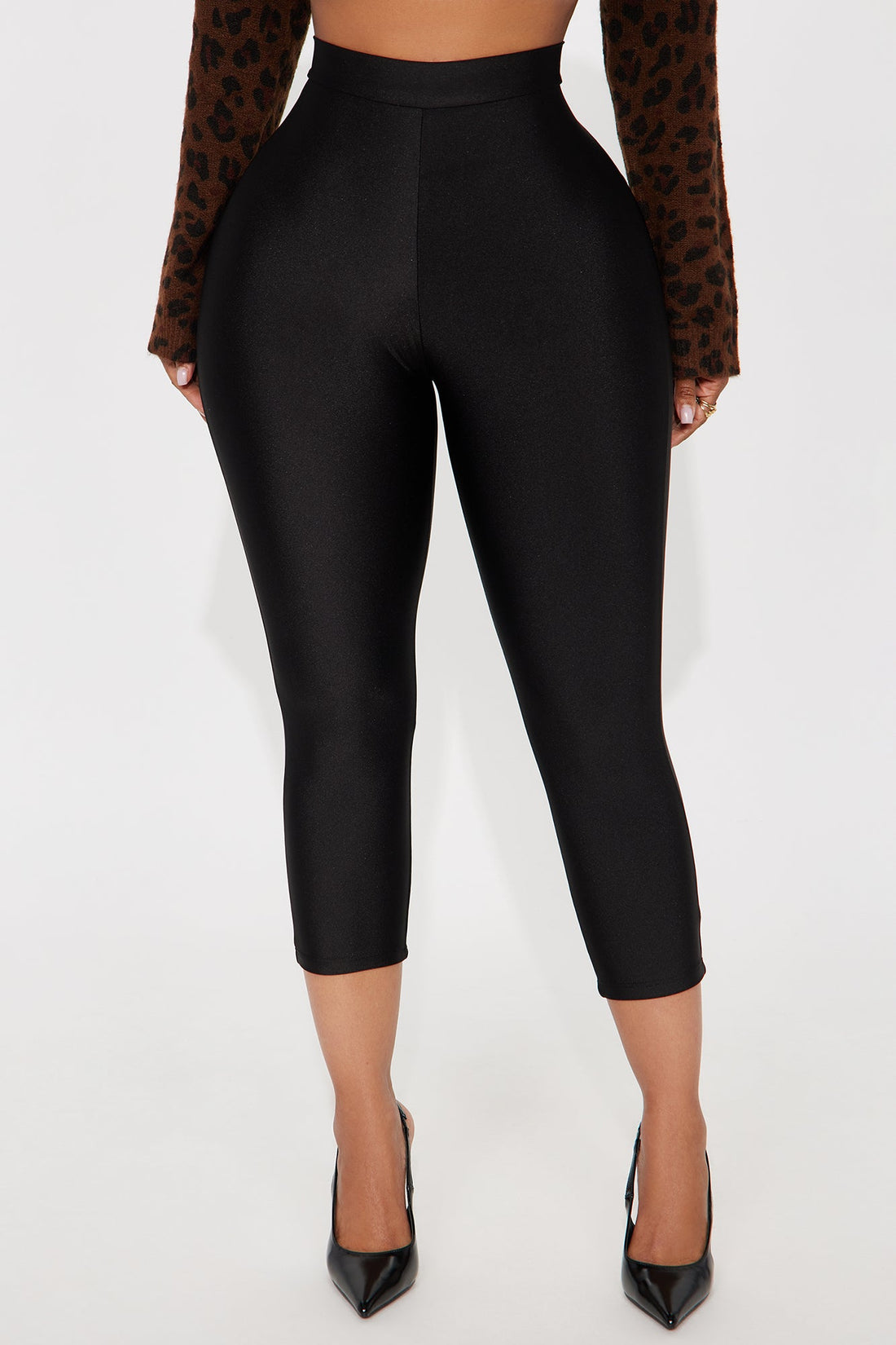 Nikole High Rise Tricot Capri Legging - Black