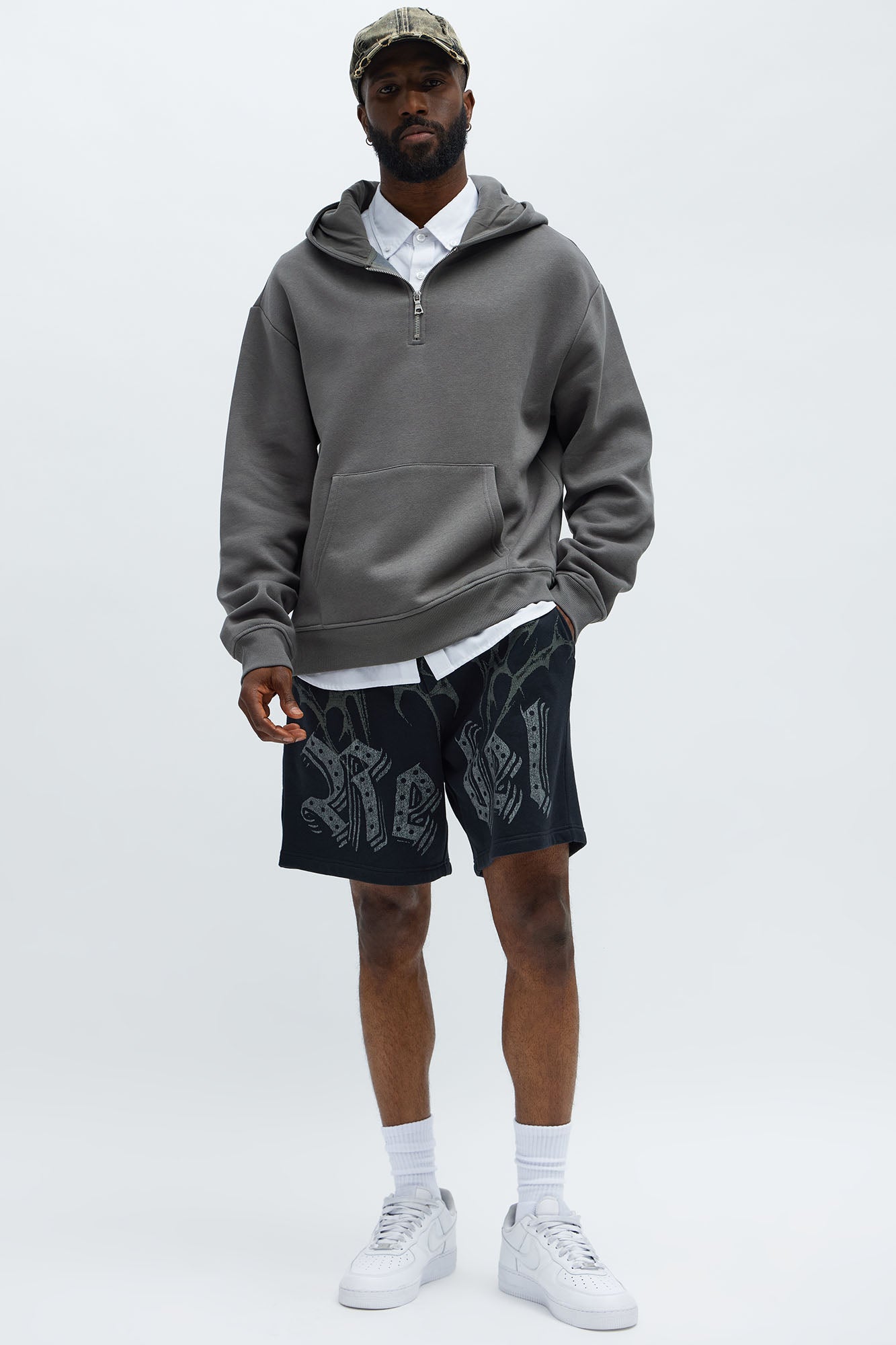 Rebel Truth Baggy Sweatshort - Black/combo