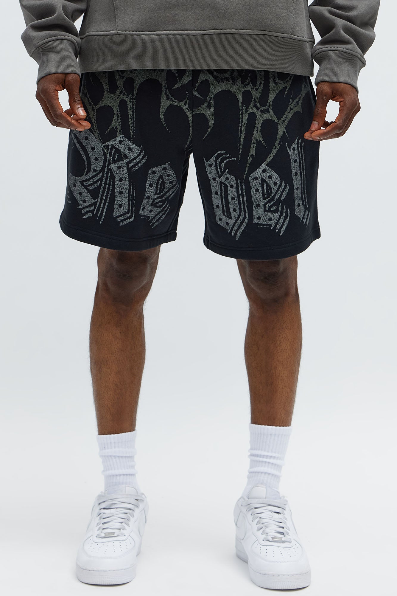 Rebel Truth Baggy Sweatshort - Black/combo