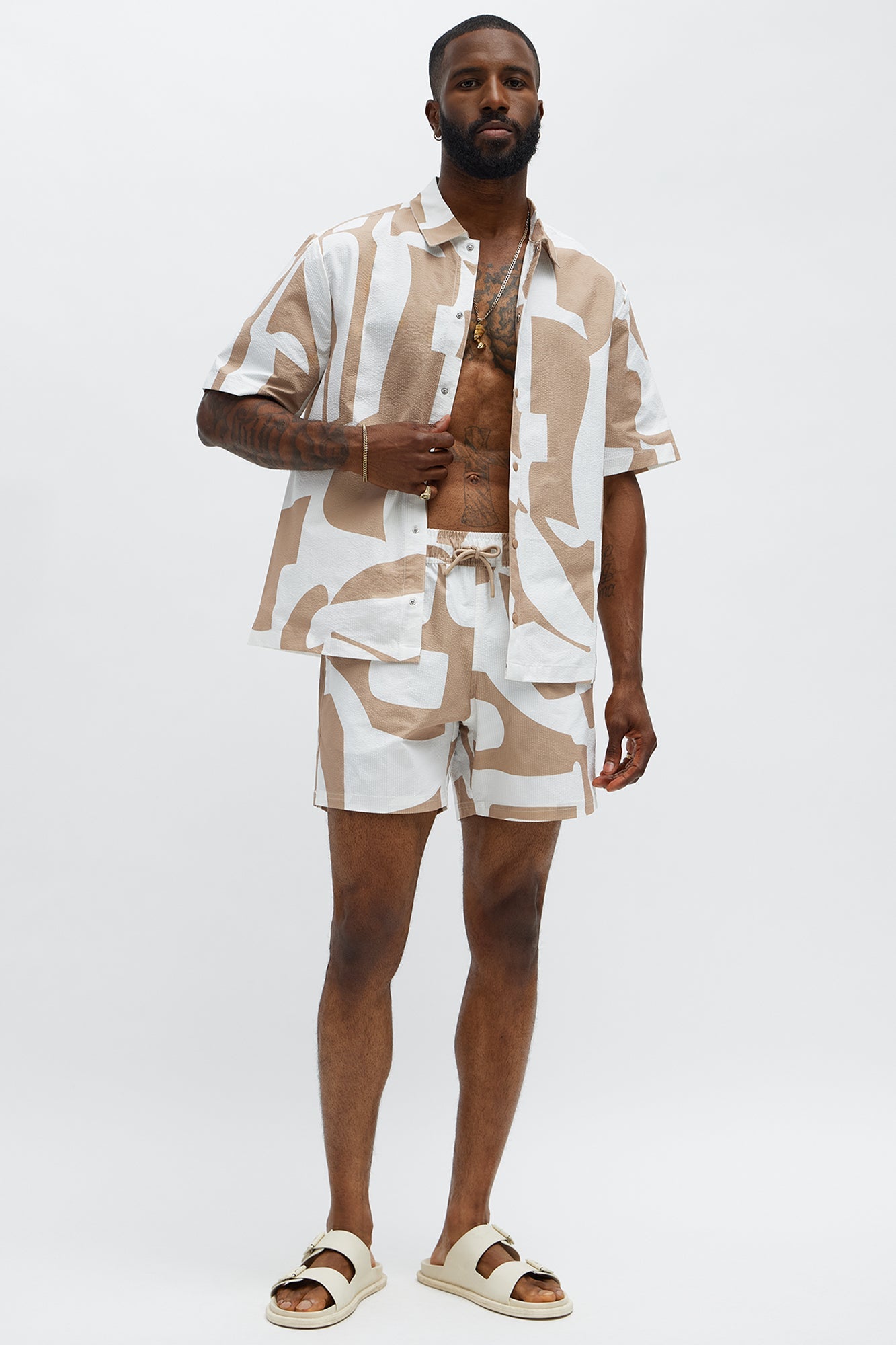 Seersucker Abstract Geo Printed Closed Collar Shirt - Tan/Multi