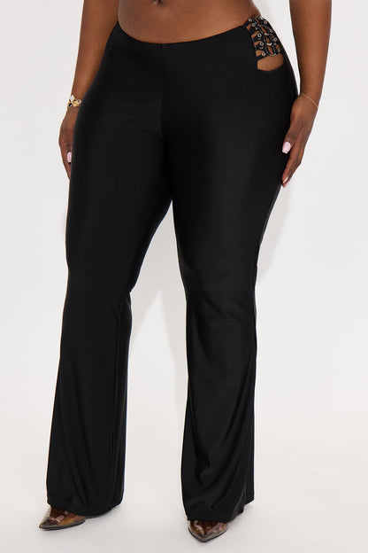 At My Finger Tips Low Rise Skinny Pant - Black