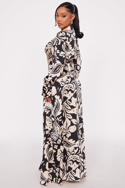 Alison Satin Floral Maxi Dress - Black/combo