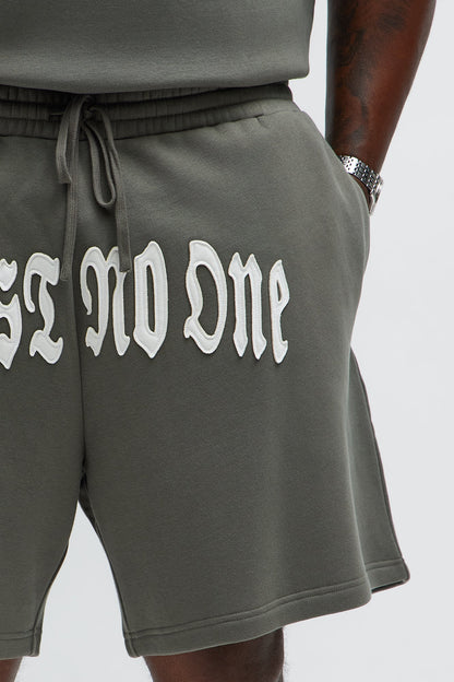 Tyson Relaxed Trust Issues Shorts - Dark Grey