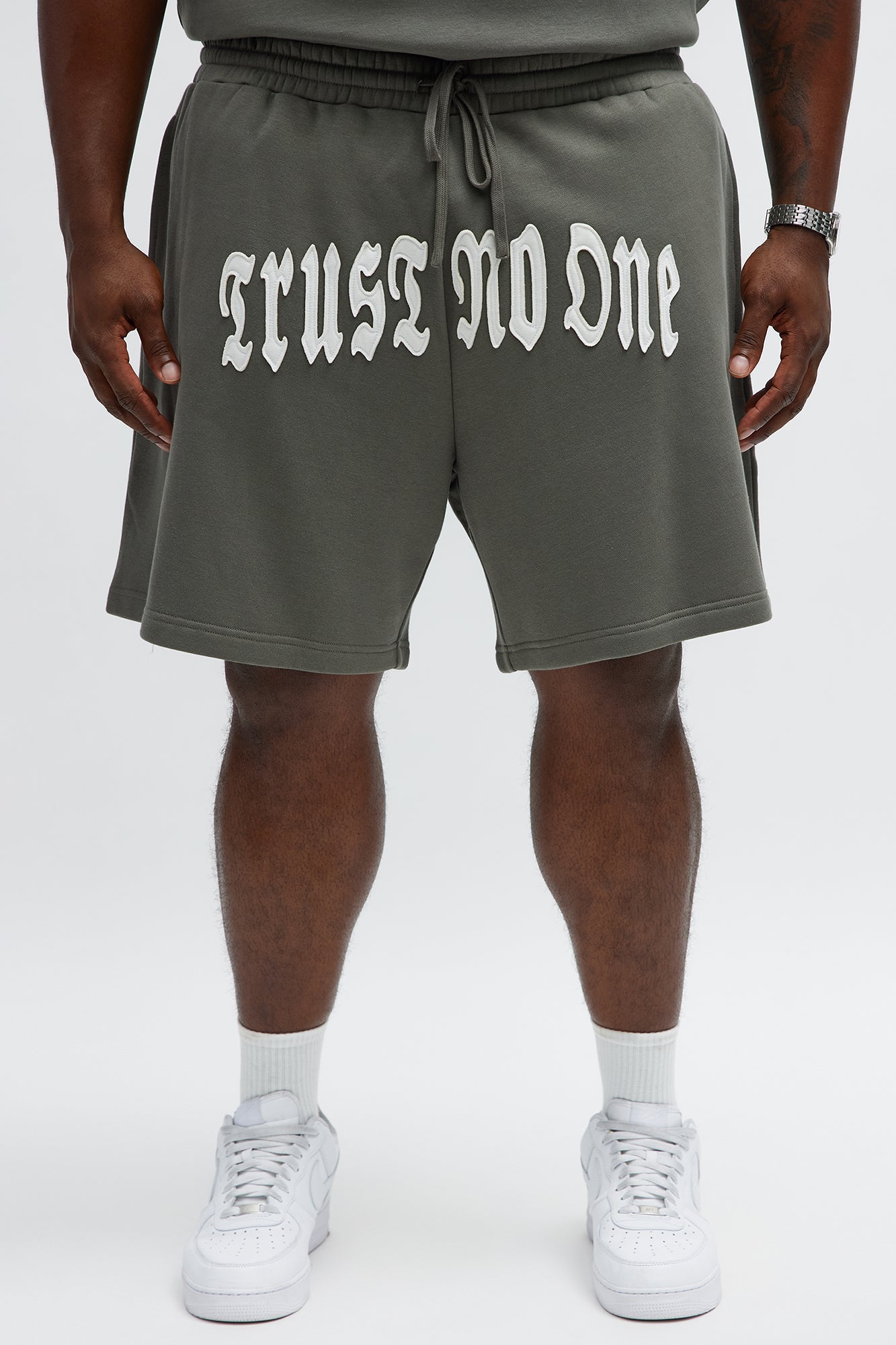 Tyson Relaxed Trust Issues Shorts - Dark Grey