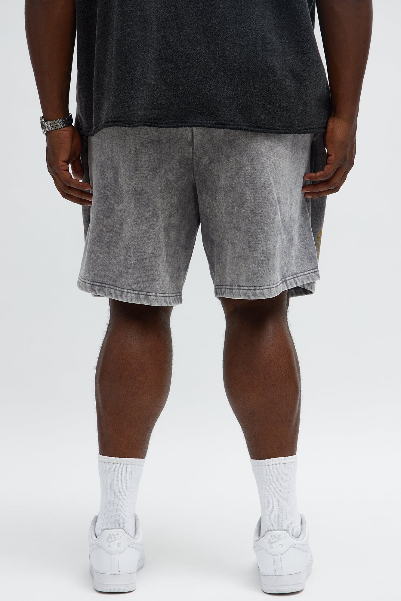 Build Character Baggy Sweatshort - Grey
