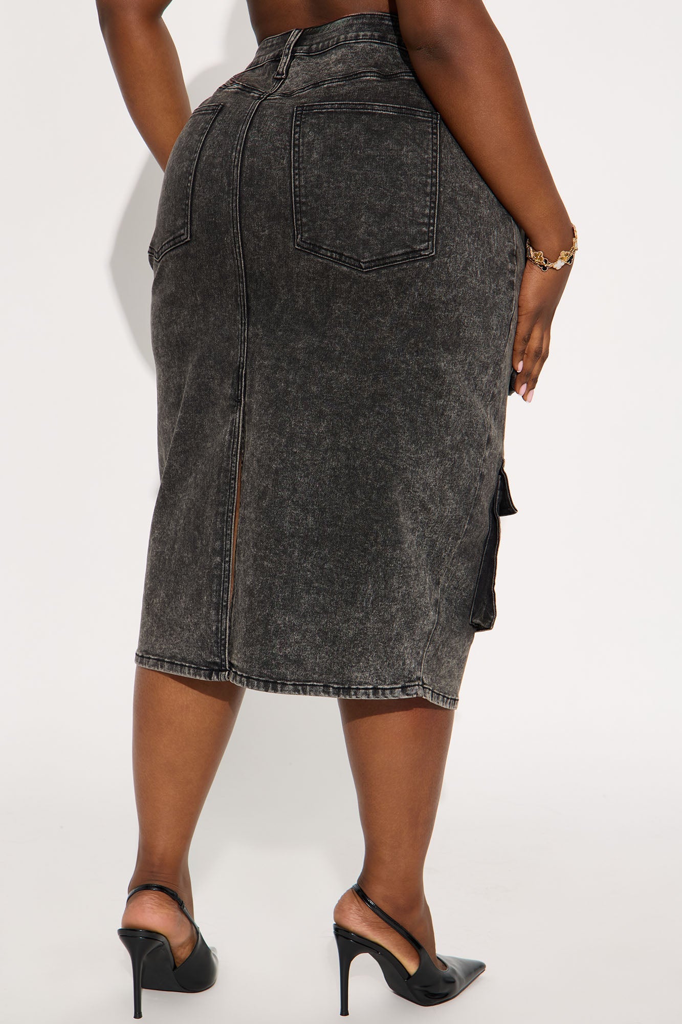 Sakura Cargo Denim Midi Skirt - Black/combo