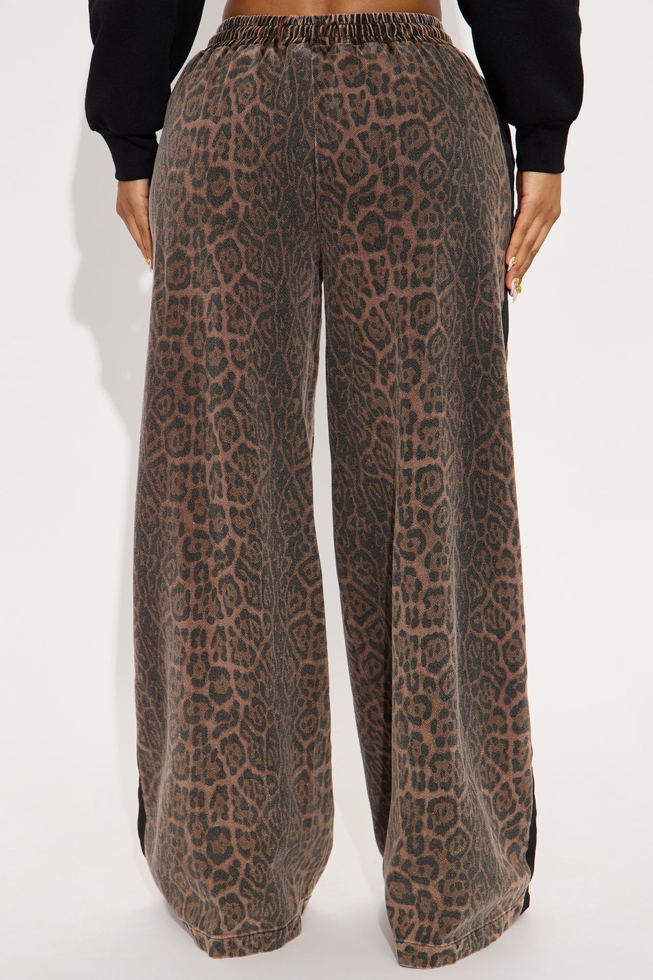 Have My Word Leopard Twill Wide Leg Pant - Dark/Combo