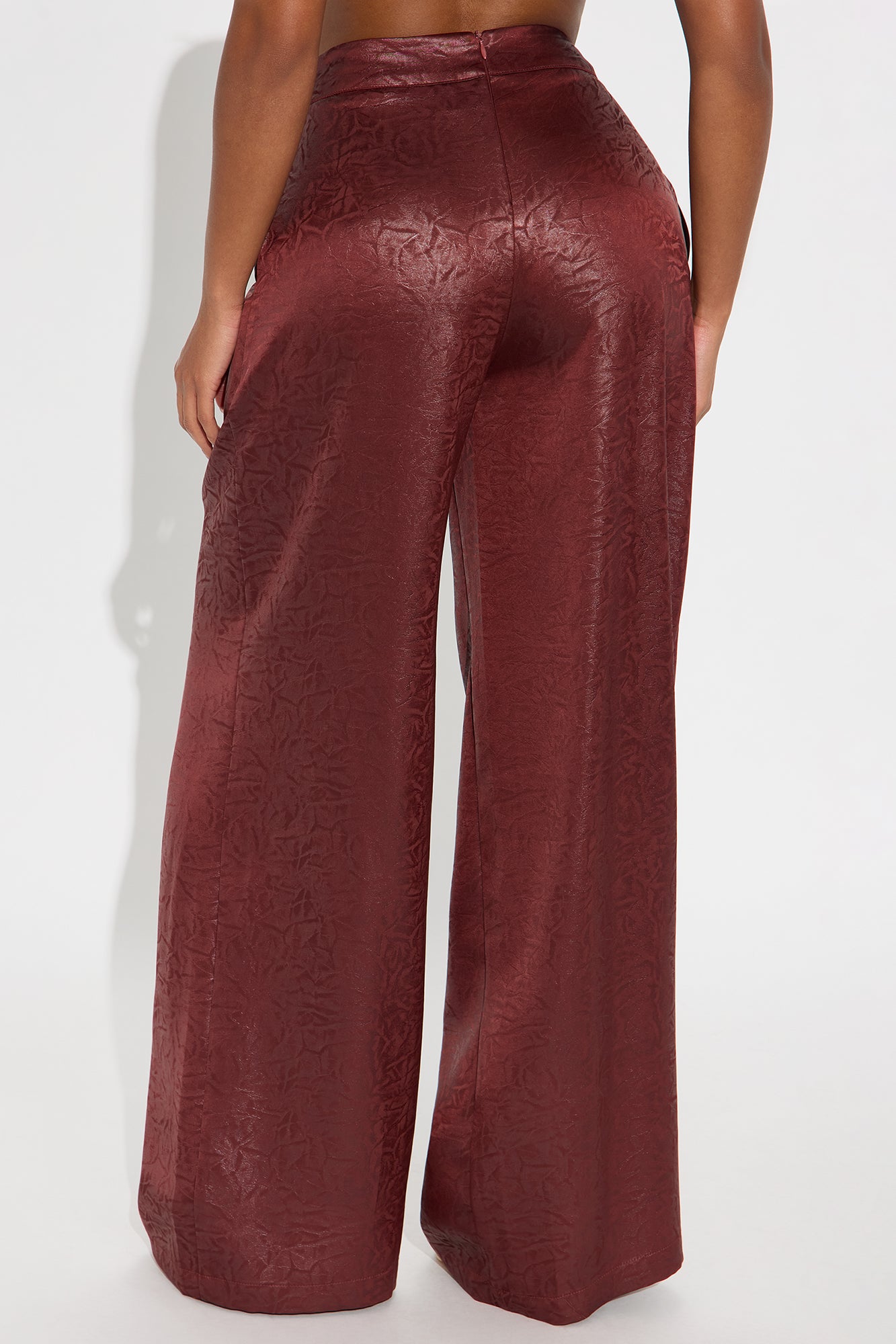 Sydney Textured Satin Wide Leg Pant 33 - Wine
