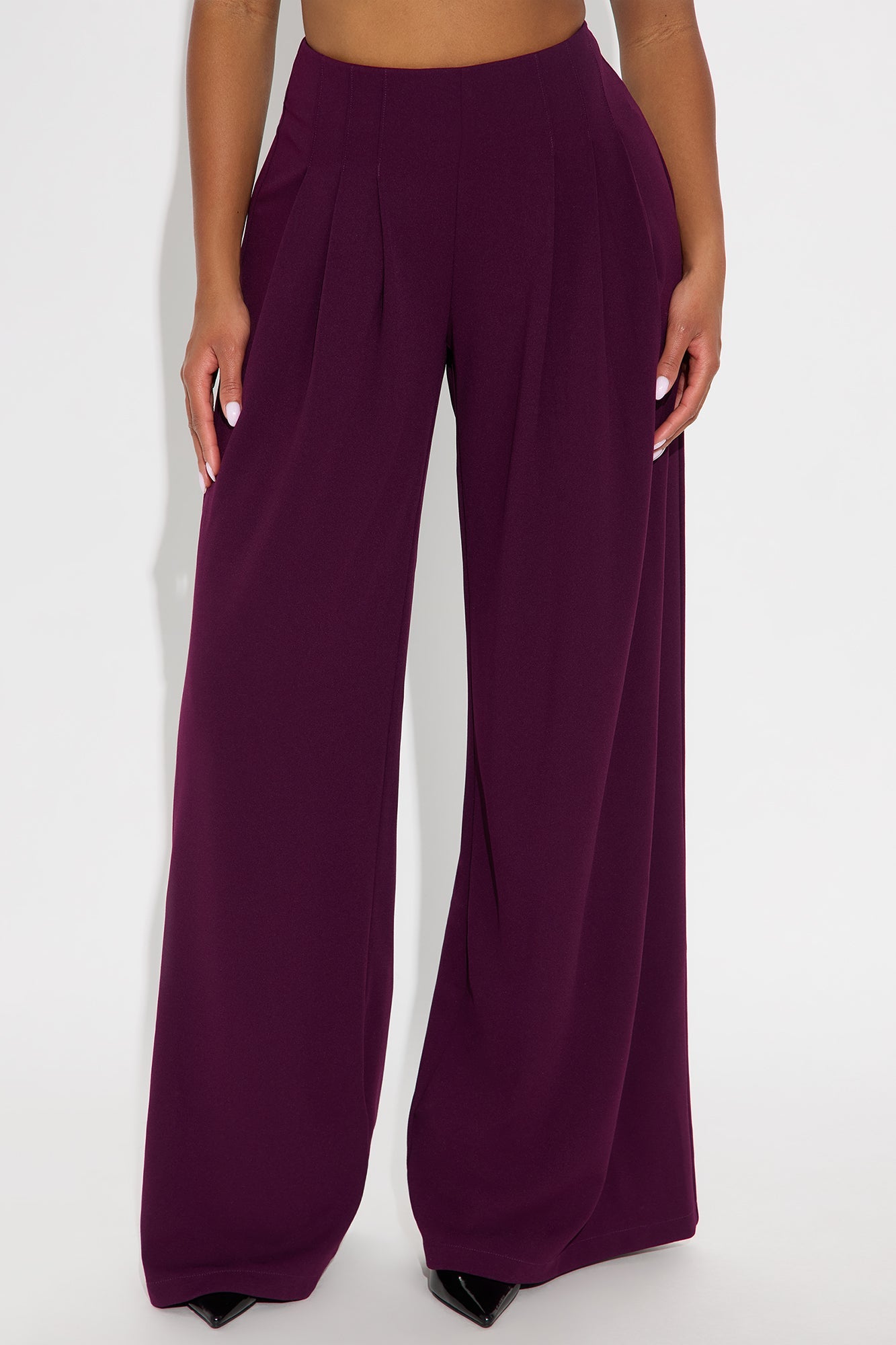 Brigitte Crepe Knit Wide Leg Pleated Pant 33″ - Plum
