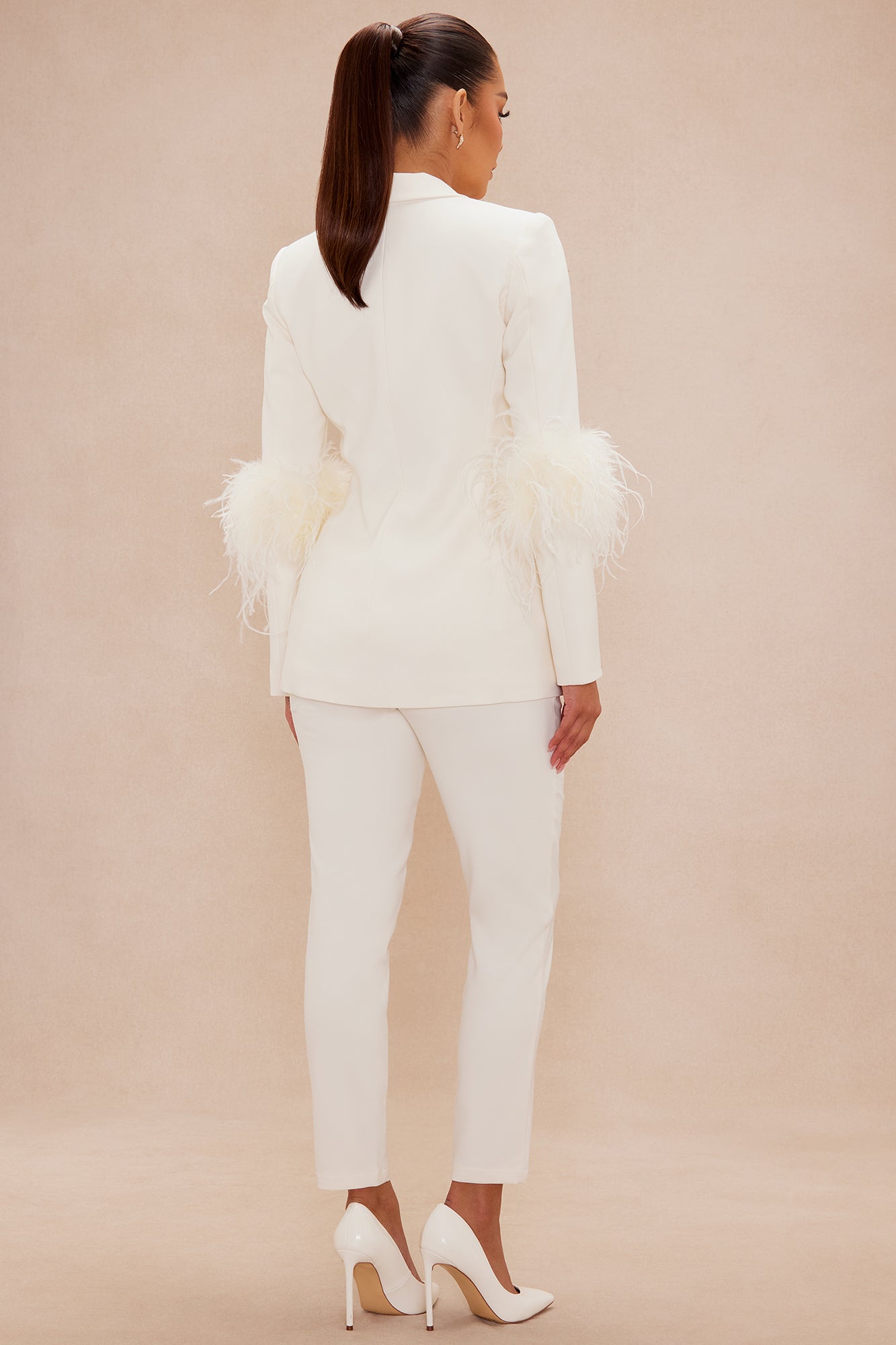 Halle Feather Suit Set - Cream
