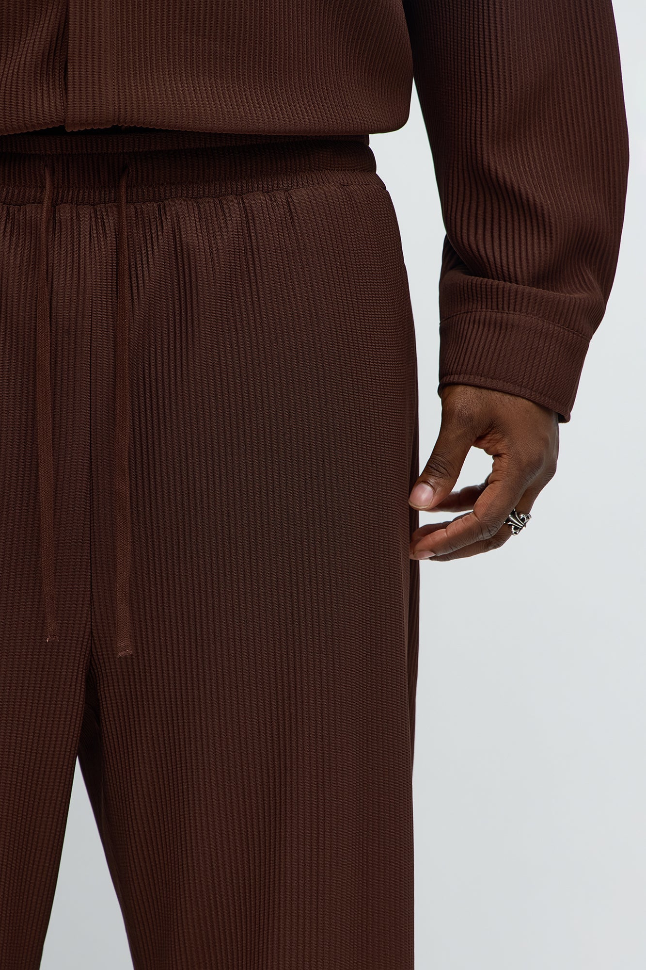 Show Up Relaxed Pant - Brown