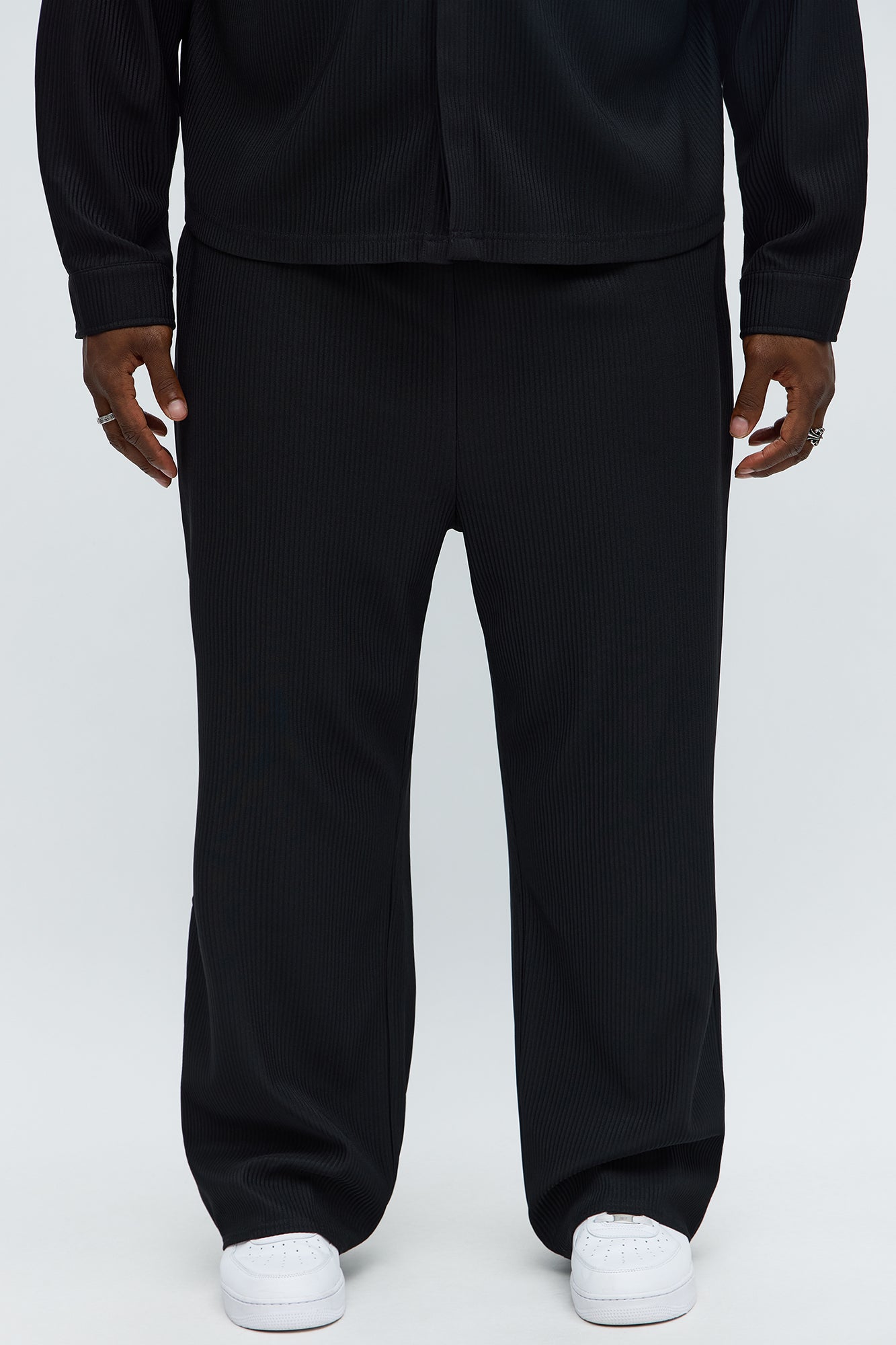Show Up Relaxed Pant - Black