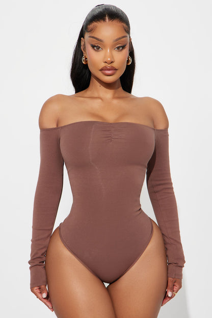 Kelly Off Shoulder Bodysuit - Mocha