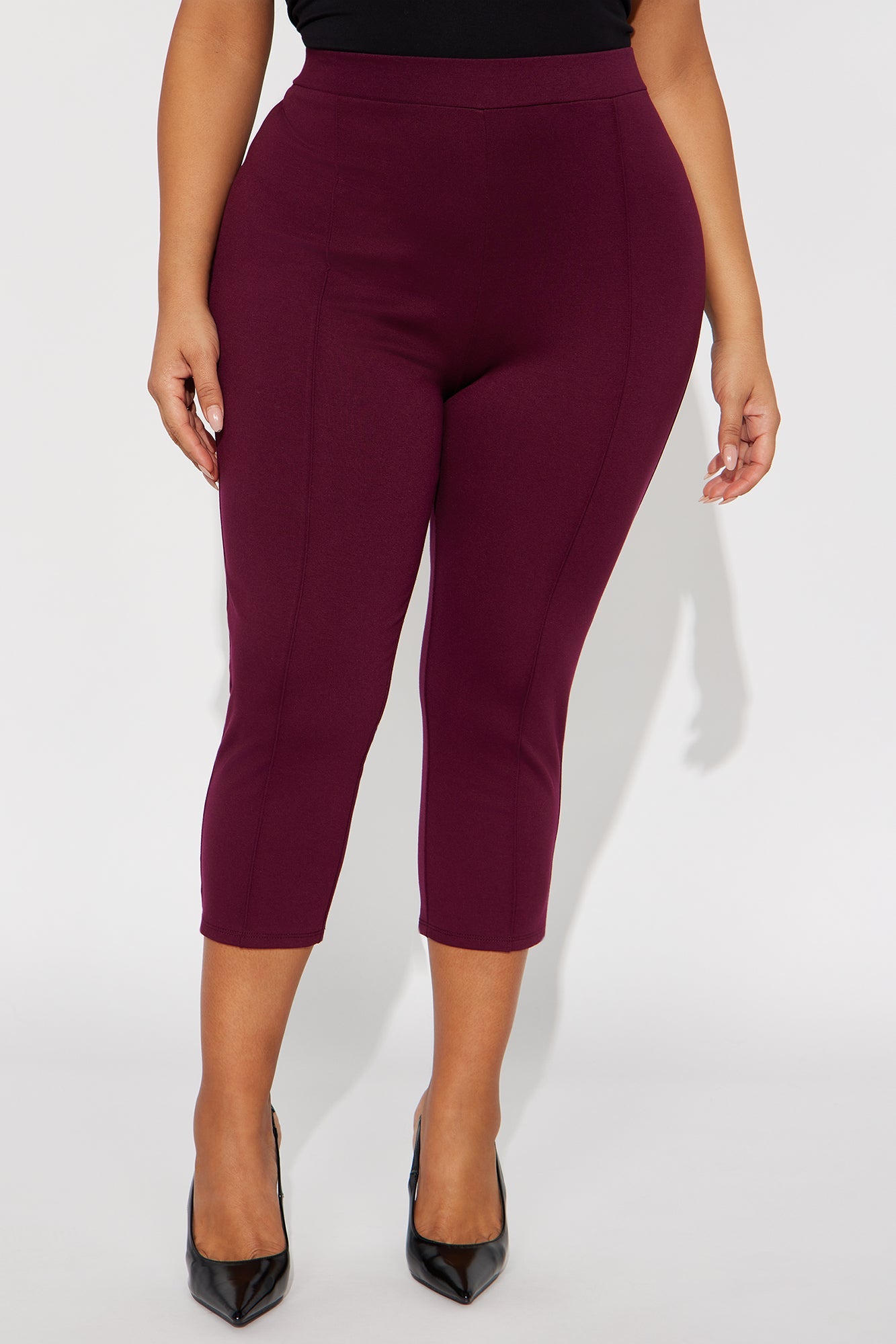 Daniella Pintuck Ponte Capri Legging - Burgundy