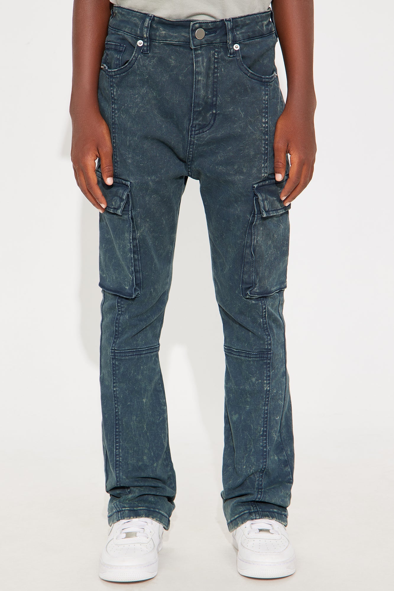 Mini Stacked Skinny Flare Message Me Cargo Pants - Blue