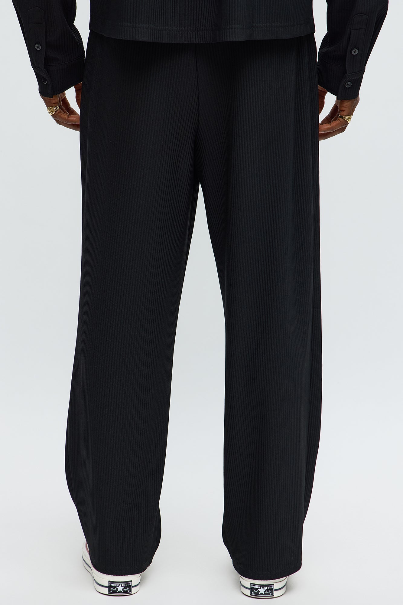 Show Up Relaxed Pant - Black