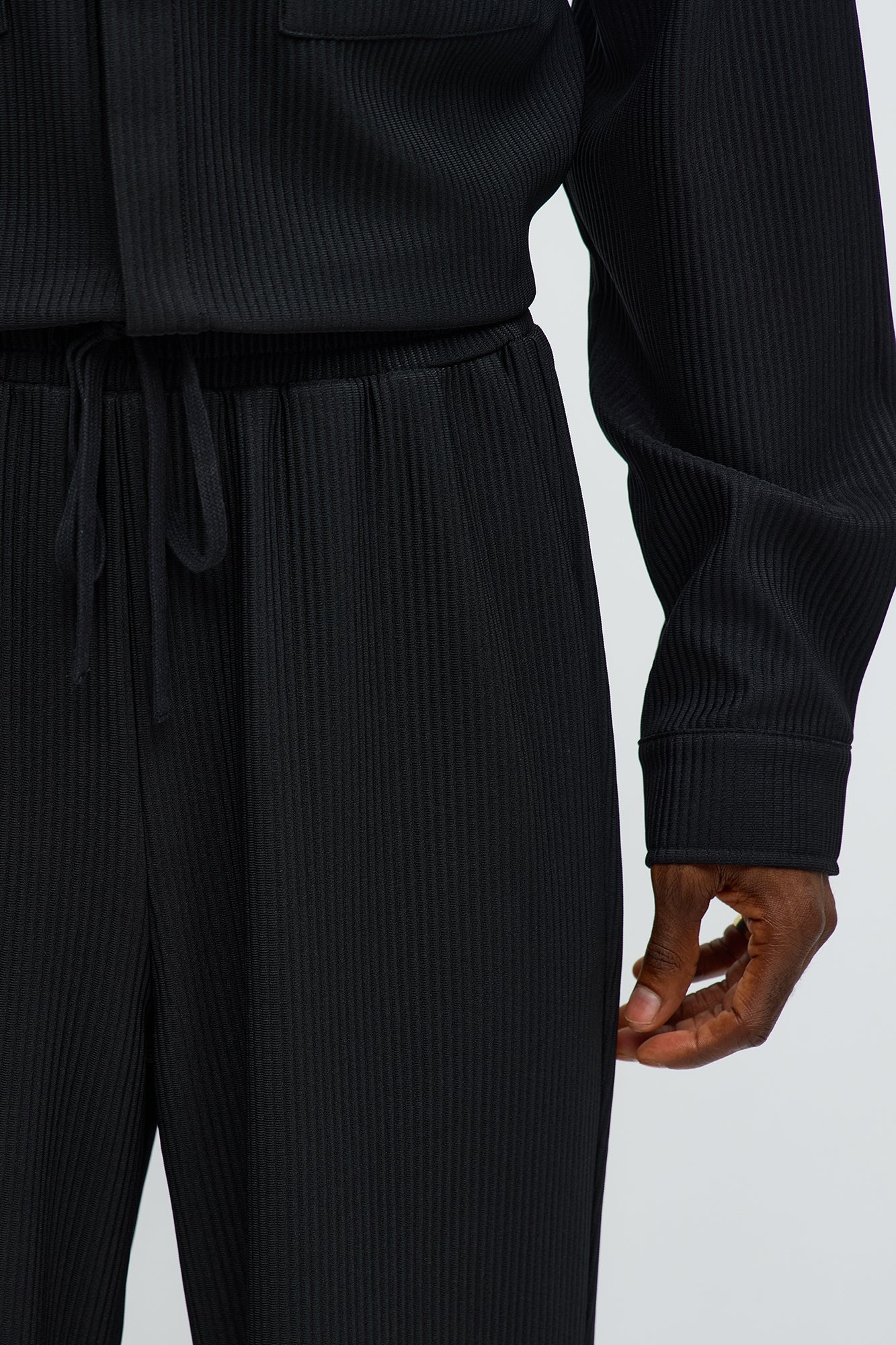 Show Up Relaxed Pant - Black