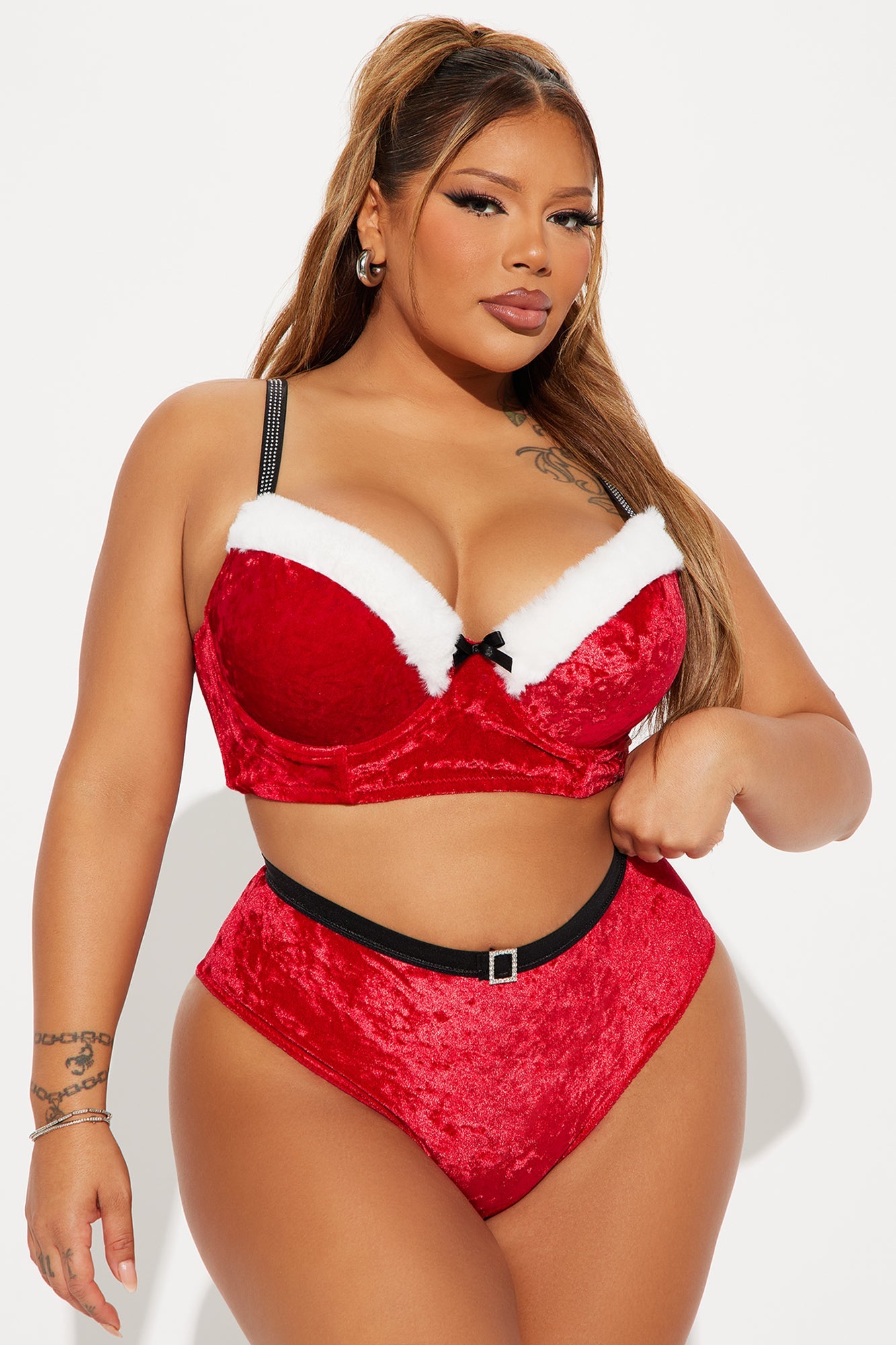 Under The Mistletoe 2 Piece Bedroom Costume - Red