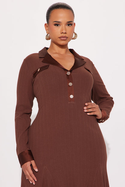 Marisol Ribbed Midi Dress - Brown
