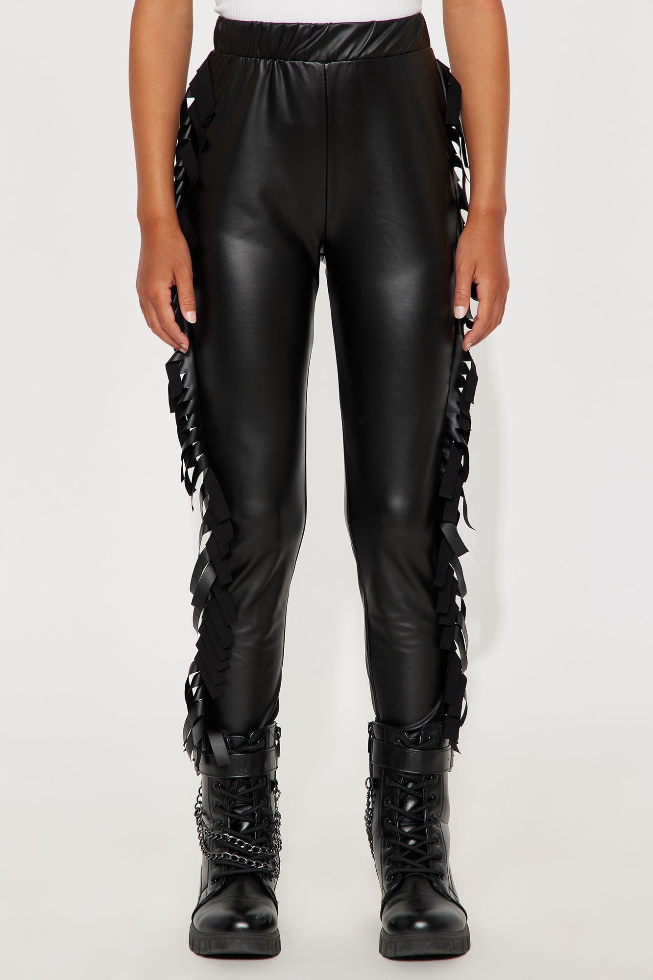 Mini Shaking It Fringe Legging - Black