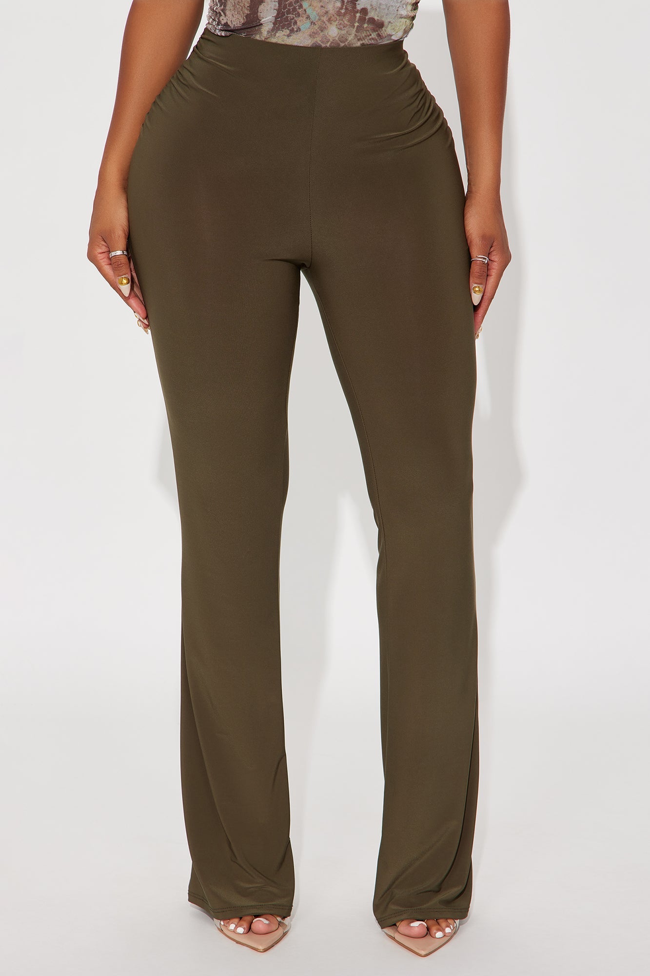 Waiting On You Flare Pant 32″ - Olive