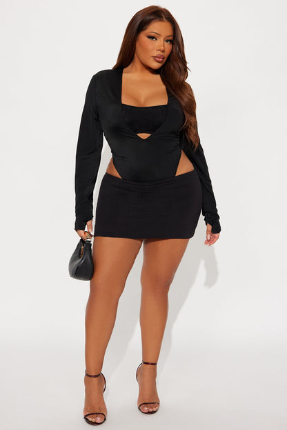 Standing Ovation Long Sleeve High Cut Bodysuit - Black