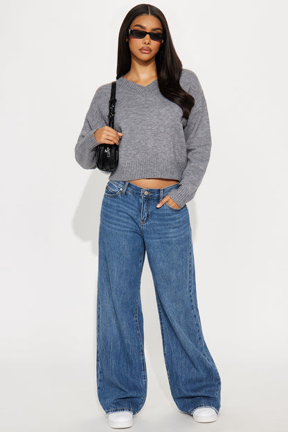 The Everyday Sweater - Charcoal
