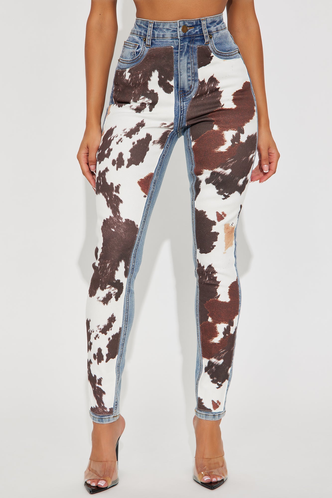 Spotted In Town Animal Print Skinny Jeans - Medium Wash