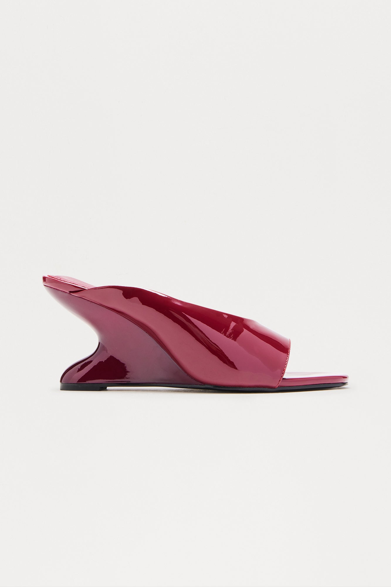 Curve Faux Patent Wedges - Burgundy