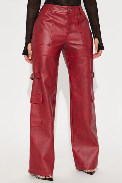 Driven Towards You Washed Faux Leather Cargo Pant 33 - Red