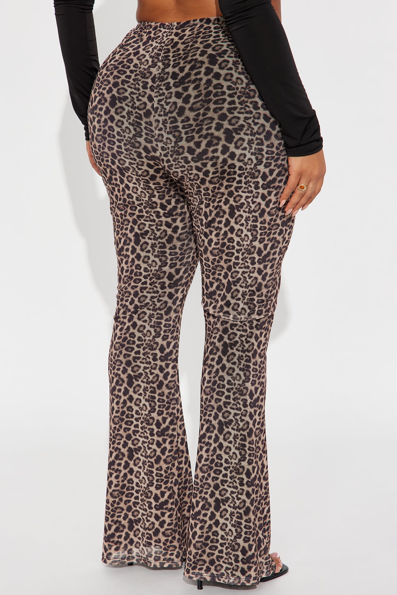Make Them Chase Leopard Mesh Flare Pant 33″ - Leopard