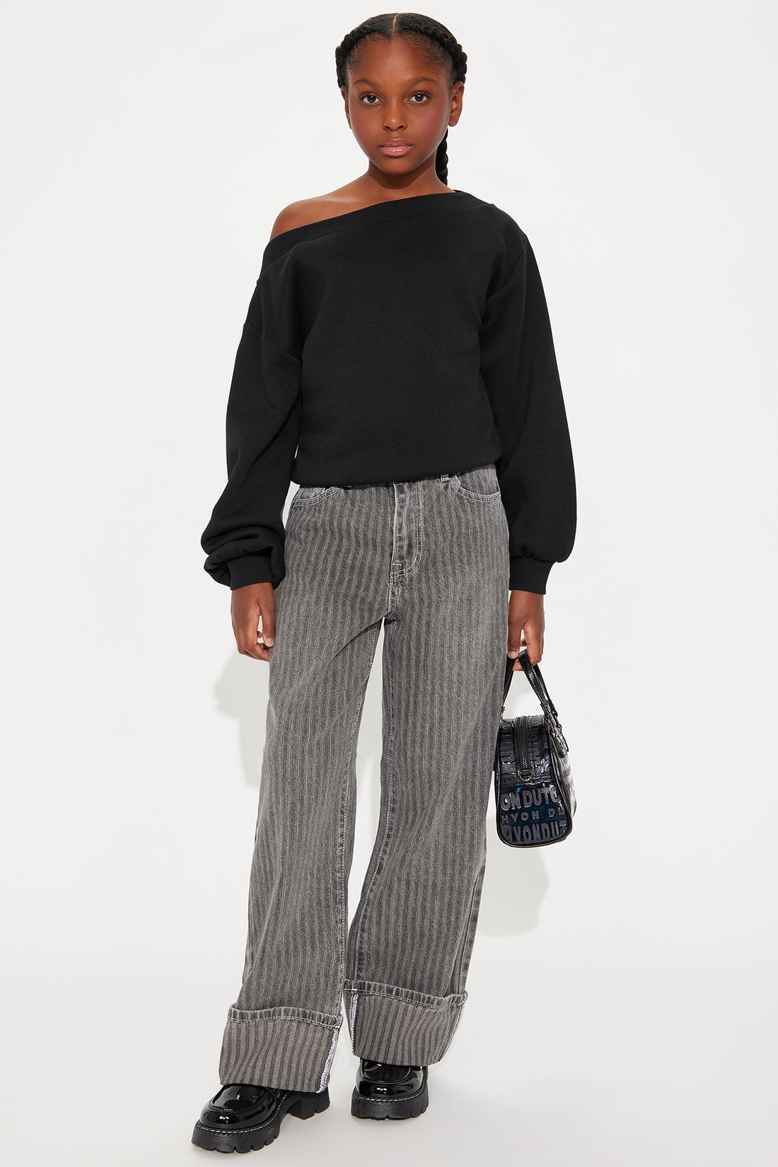 Mini Vera Off Shoulder Oversized Sweatshirt - Black