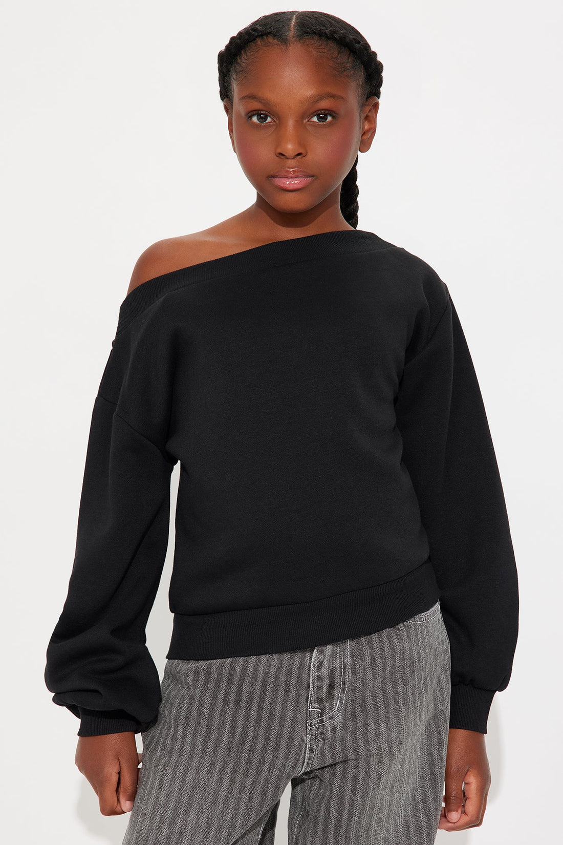 Mini Vera Off Shoulder Oversized Sweatshirt - Black
