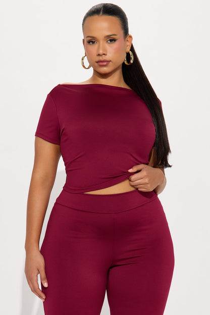 Khloe Capri Pant Set - Wine