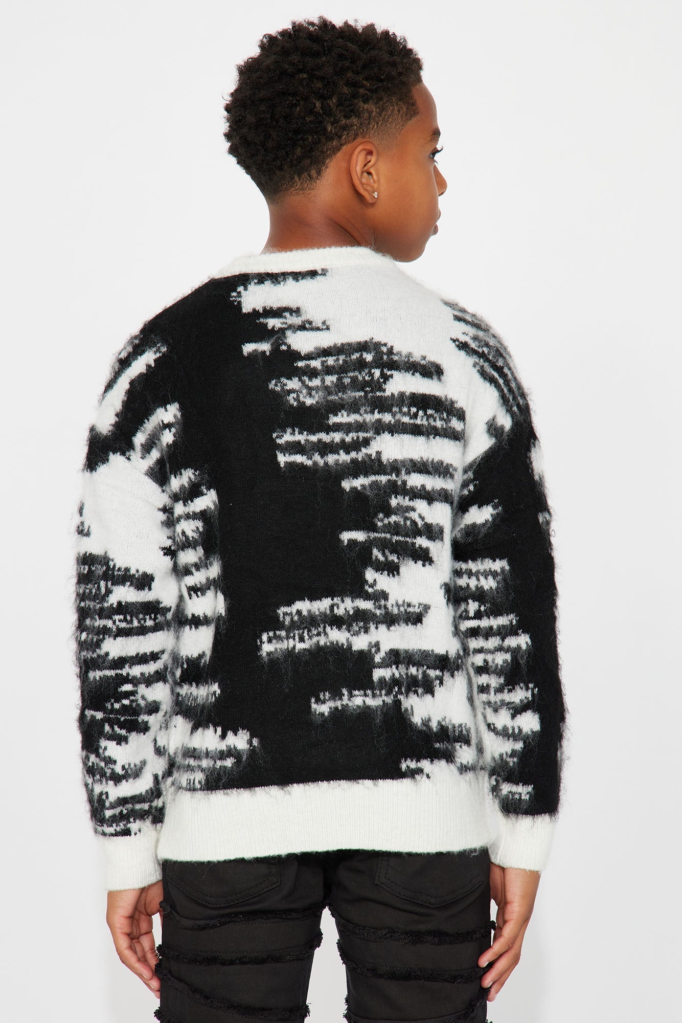 Mini Fuzzy Mixed Colors Crewneck Sweater - Black/White