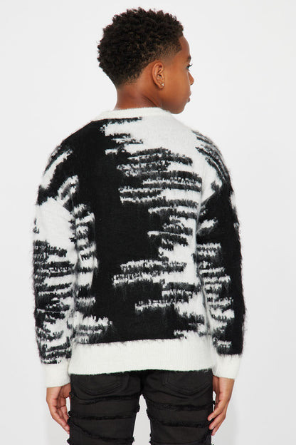 Mini Fuzzy Mixed Colors Crewneck Sweater - Black/White