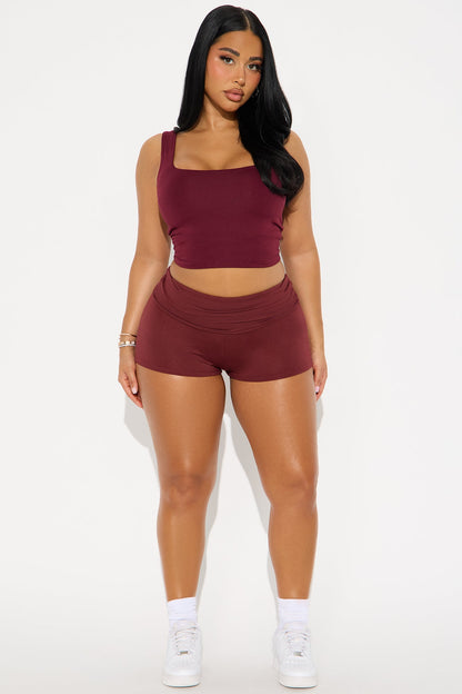 Staying In Mid Rise Fold Over Biker Shorts - Wine