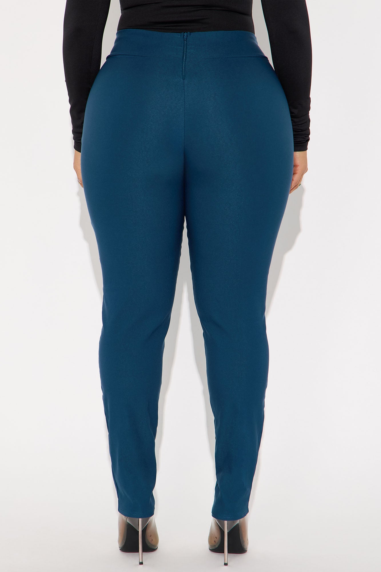 No Comparison Millennium Skinny Pant - Teal