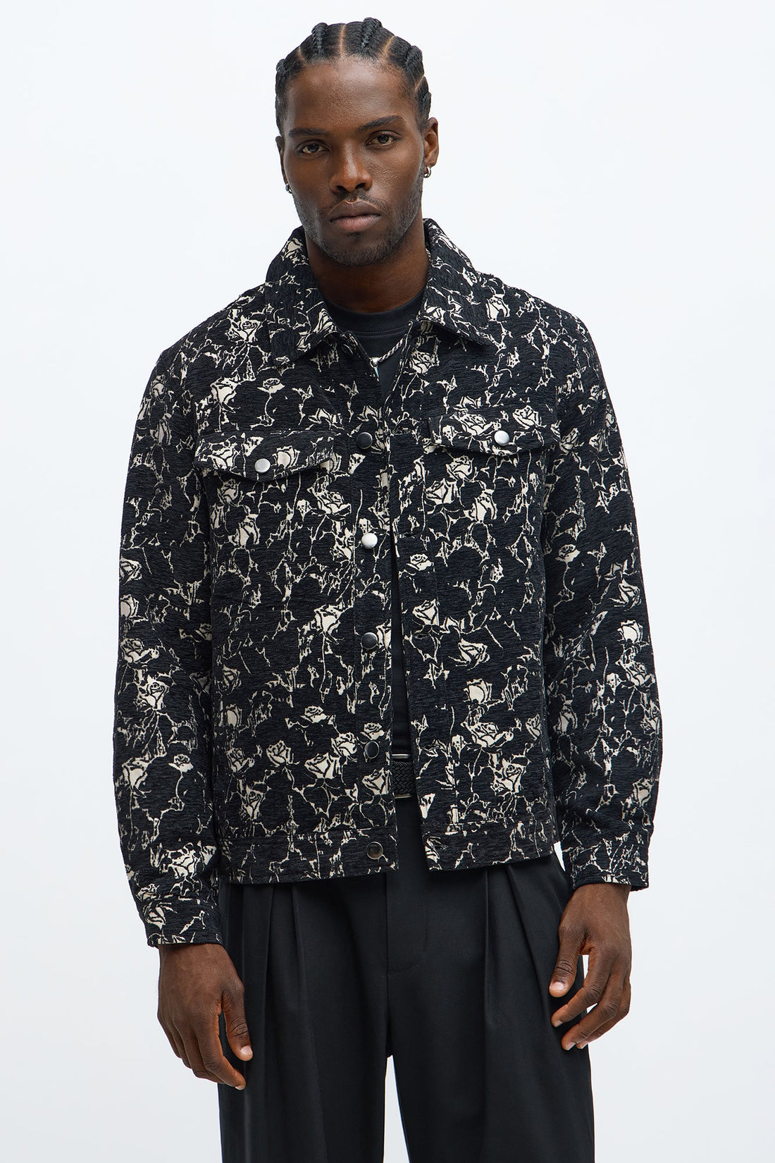 Wild Rose Tapestry Trucker Jacket - Black/combo