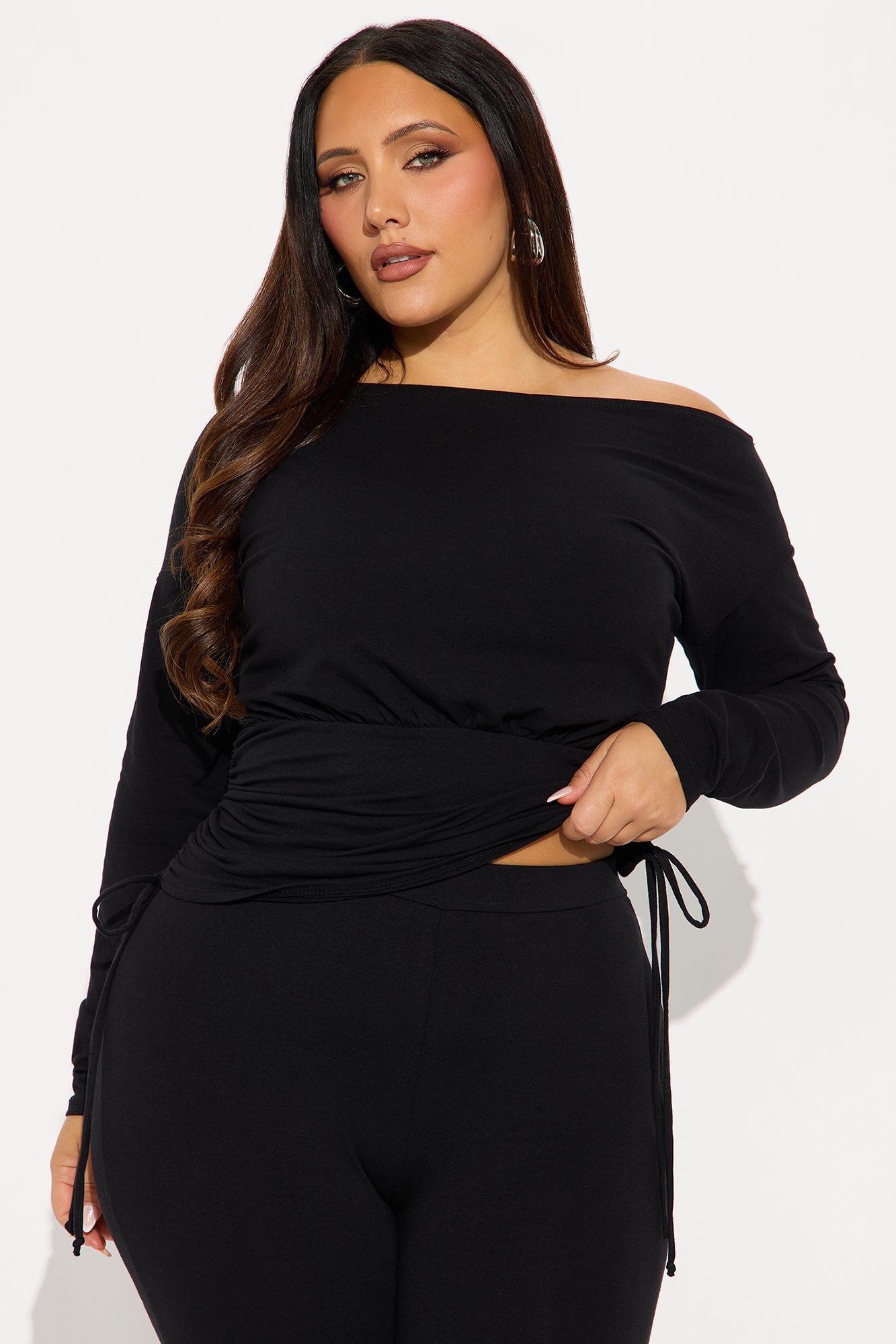 Huda Ruched Off Shoulder Capri Set - Black